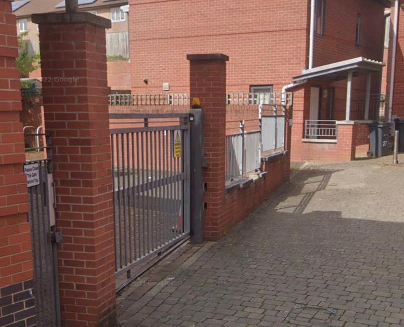 Parkcentral Birmingham City Centre - Near Chinatown - Private Gated Free Parking Exteriör bild